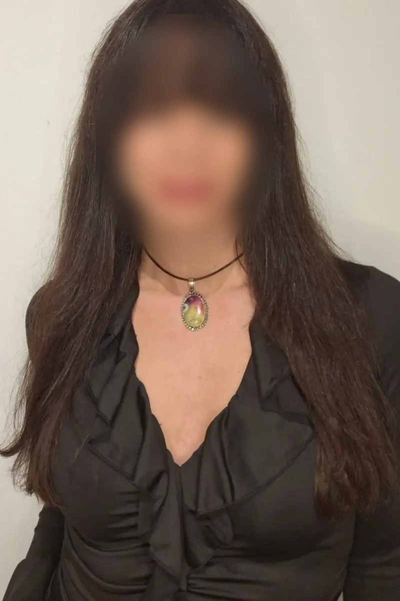 Coquine et disponible ce soir à Thue et Mue